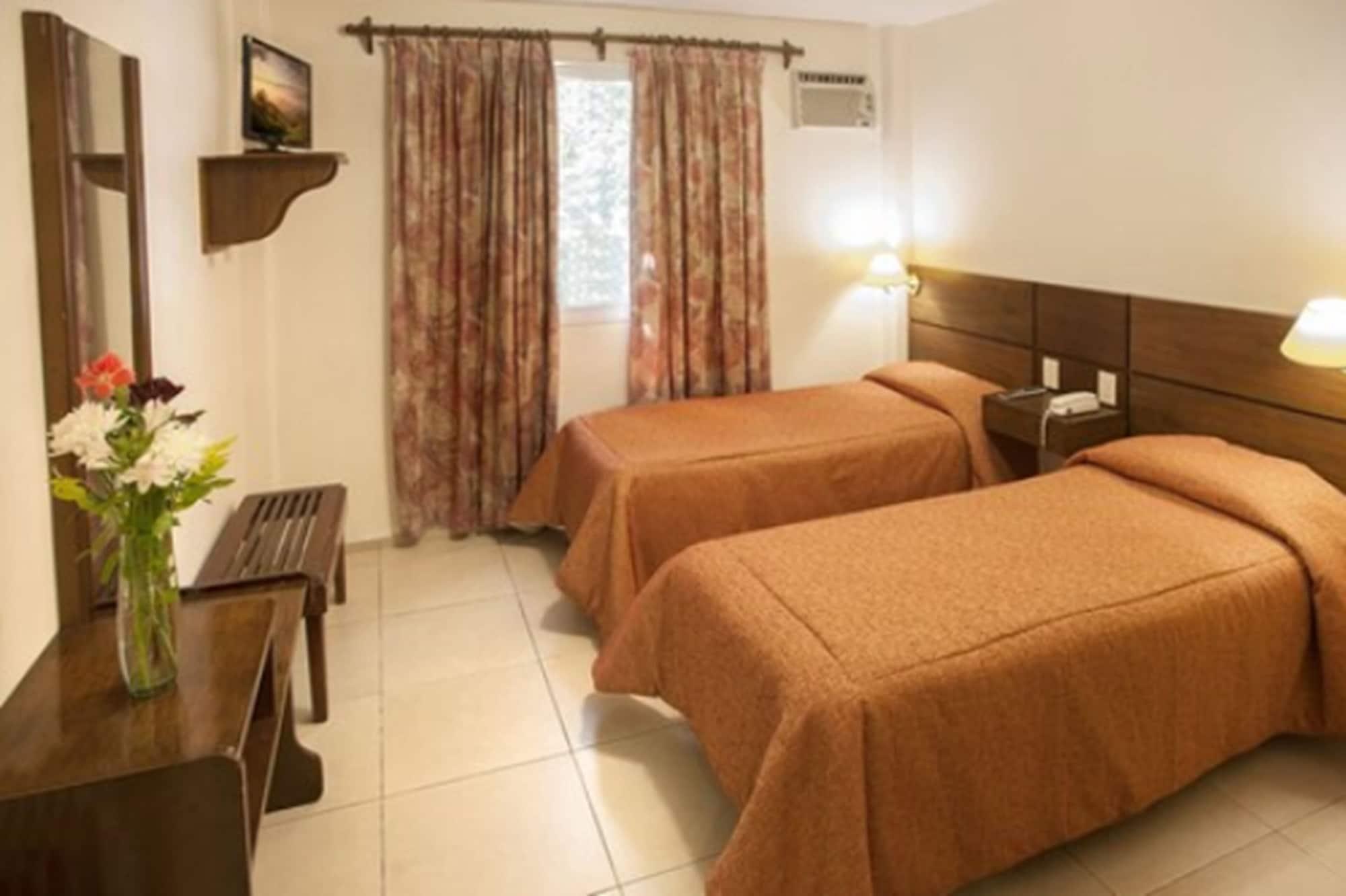 Hotel Carollo Mendoza Ngoại thất bức ảnh