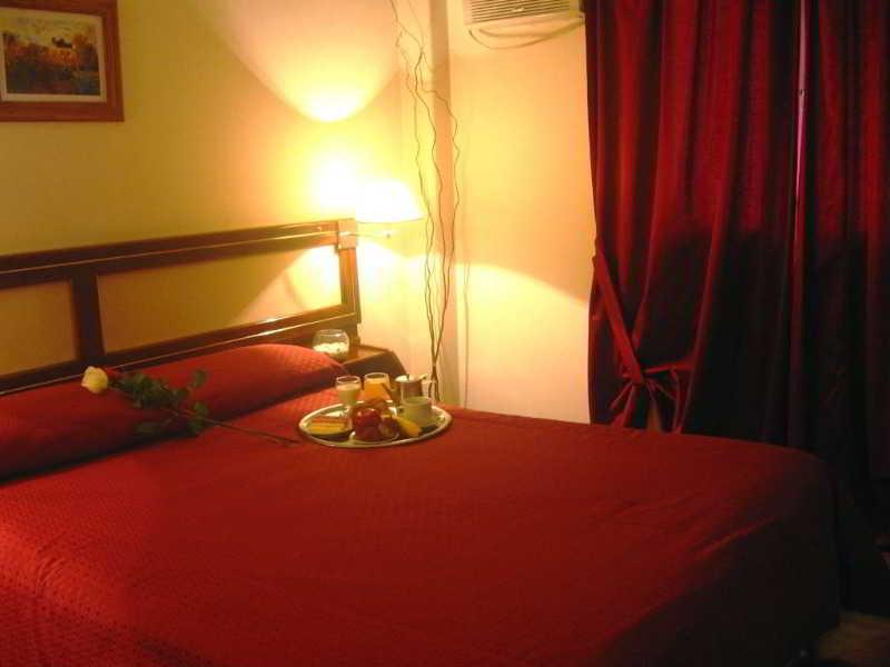 Hotel Carollo Mendoza Ngoại thất bức ảnh