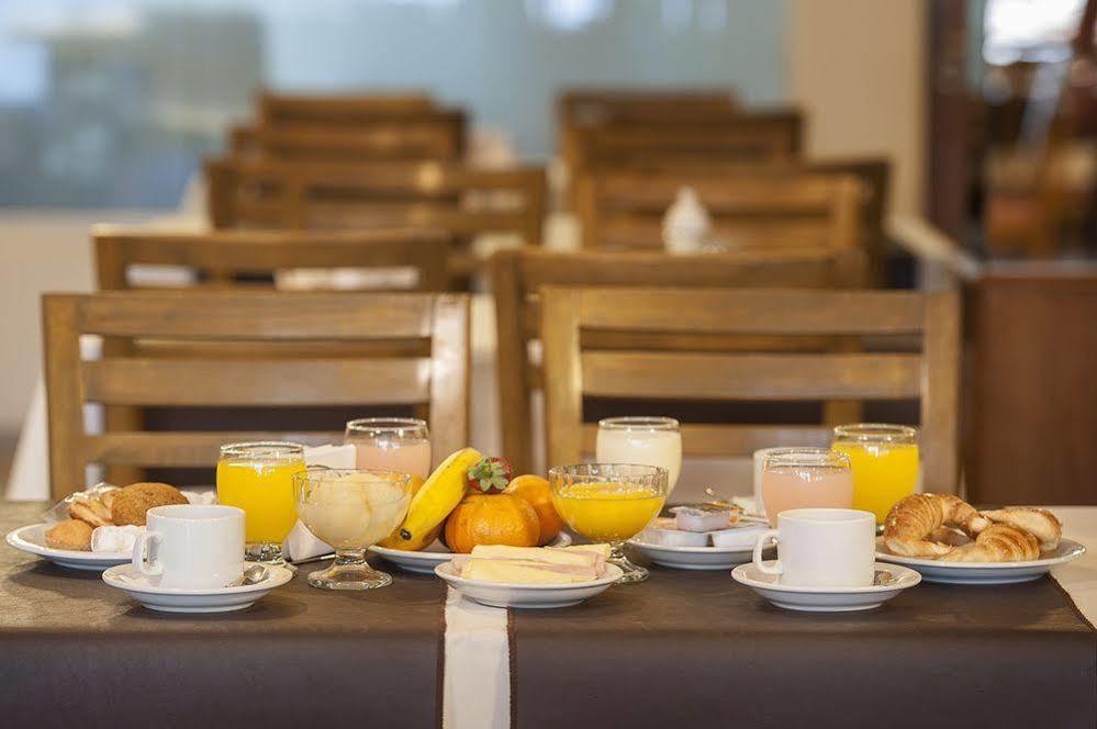 Hotel Carollo Mendoza Ngoại thất bức ảnh