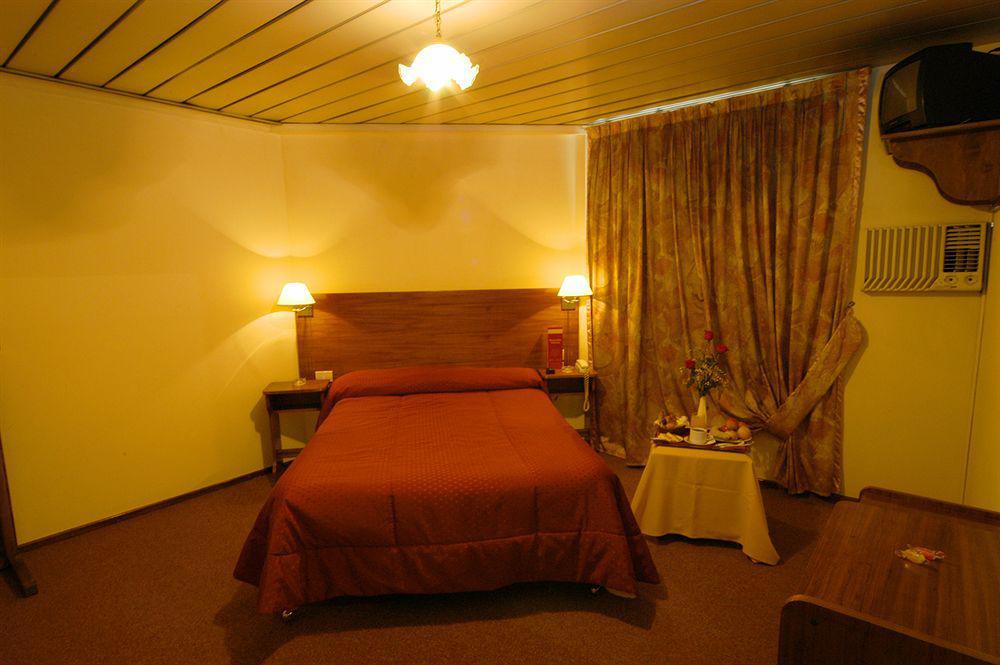 Hotel Carollo Mendoza Ngoại thất bức ảnh